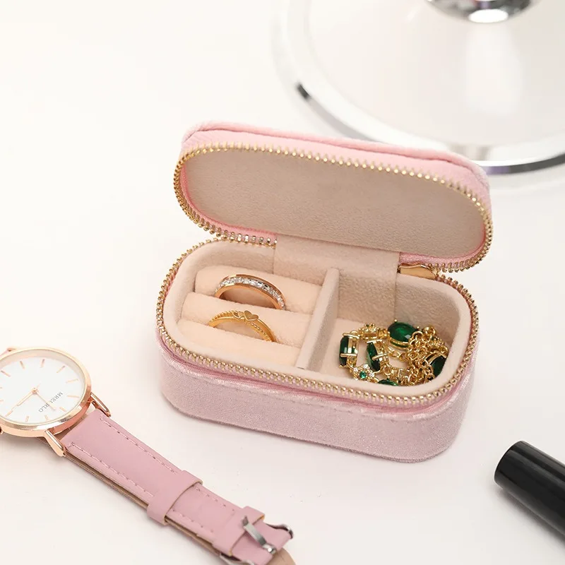 Mini Travel Jewelry Box, Ring  - Velvet Jewelry Box ulasan dan harga