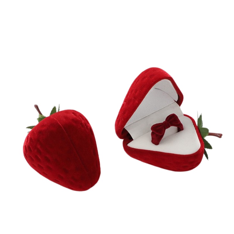 Cute Strawberry Ring Box Straw - Velvet Jewelry Box ulasan dan harga